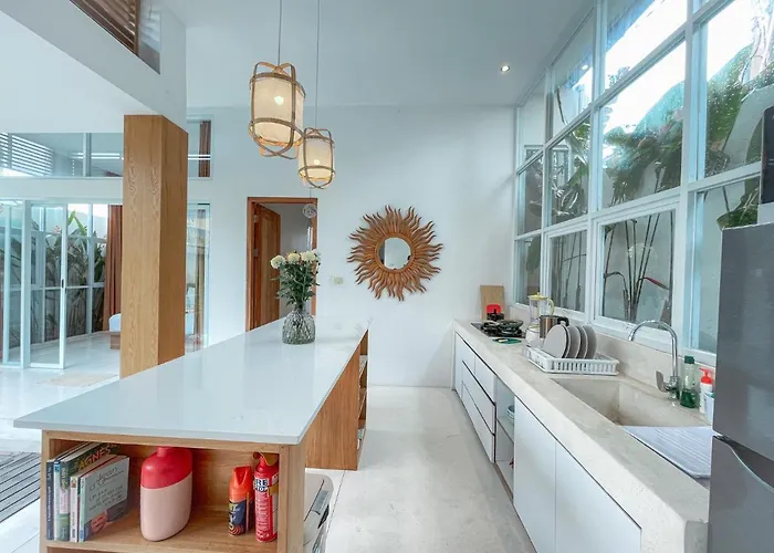 3br Plawa Hijau * スミニャック