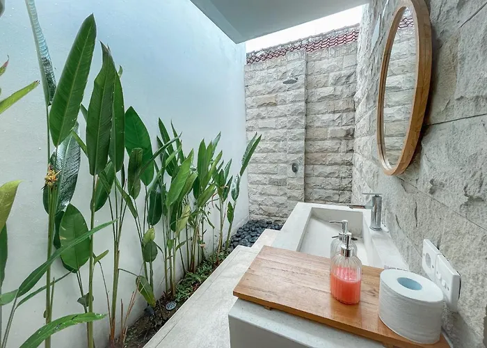 3br Plawa Hijau * スミニャック